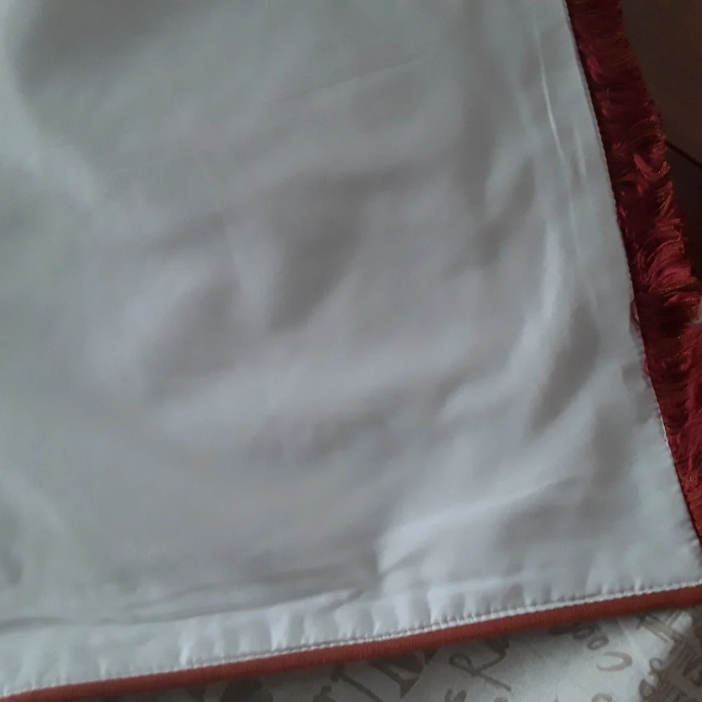 Table runner - Picture 5 of 5